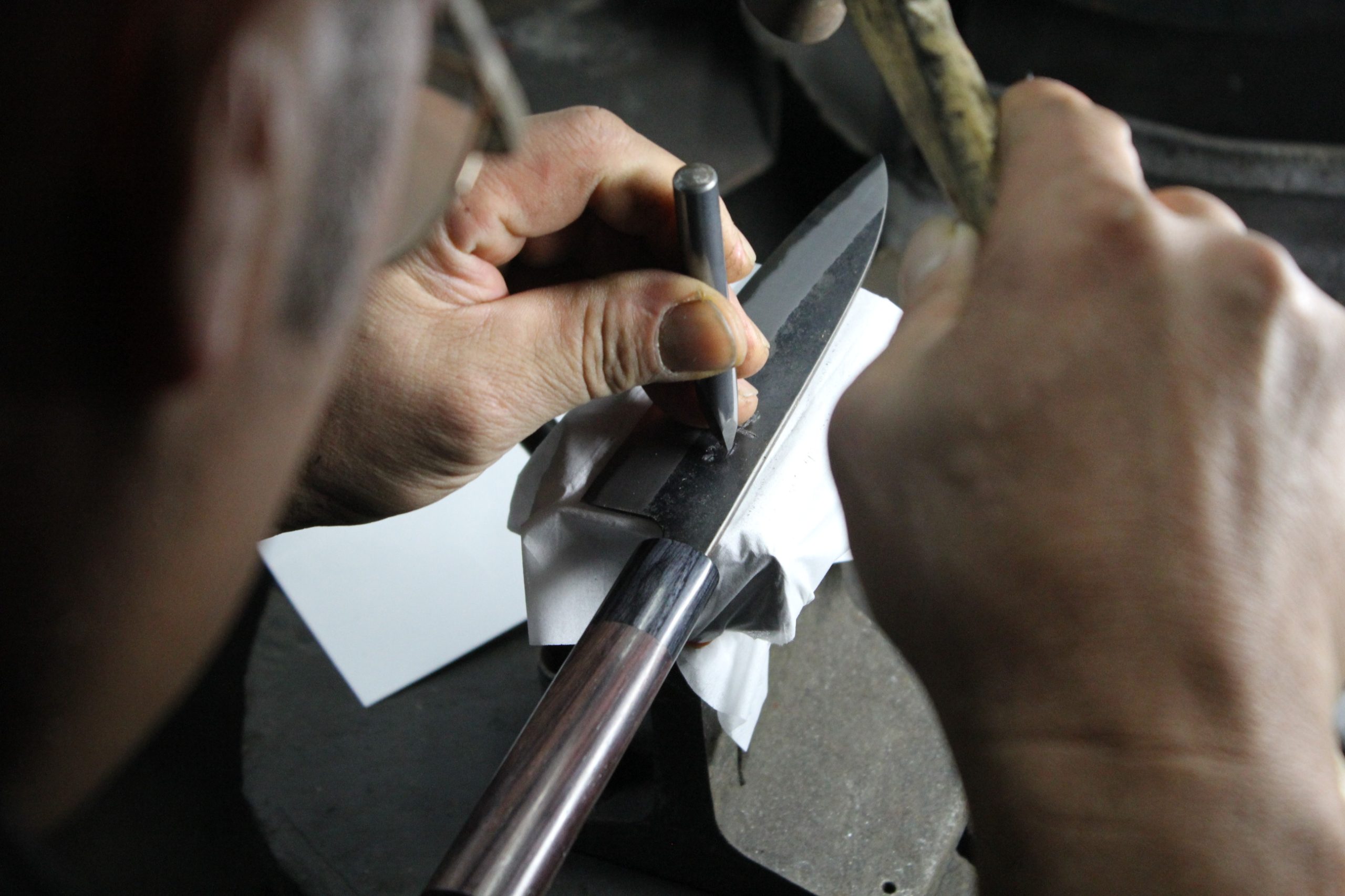 Morikou Blacksmith Workshop – Crafting Japan’s Finest Knives in Yame